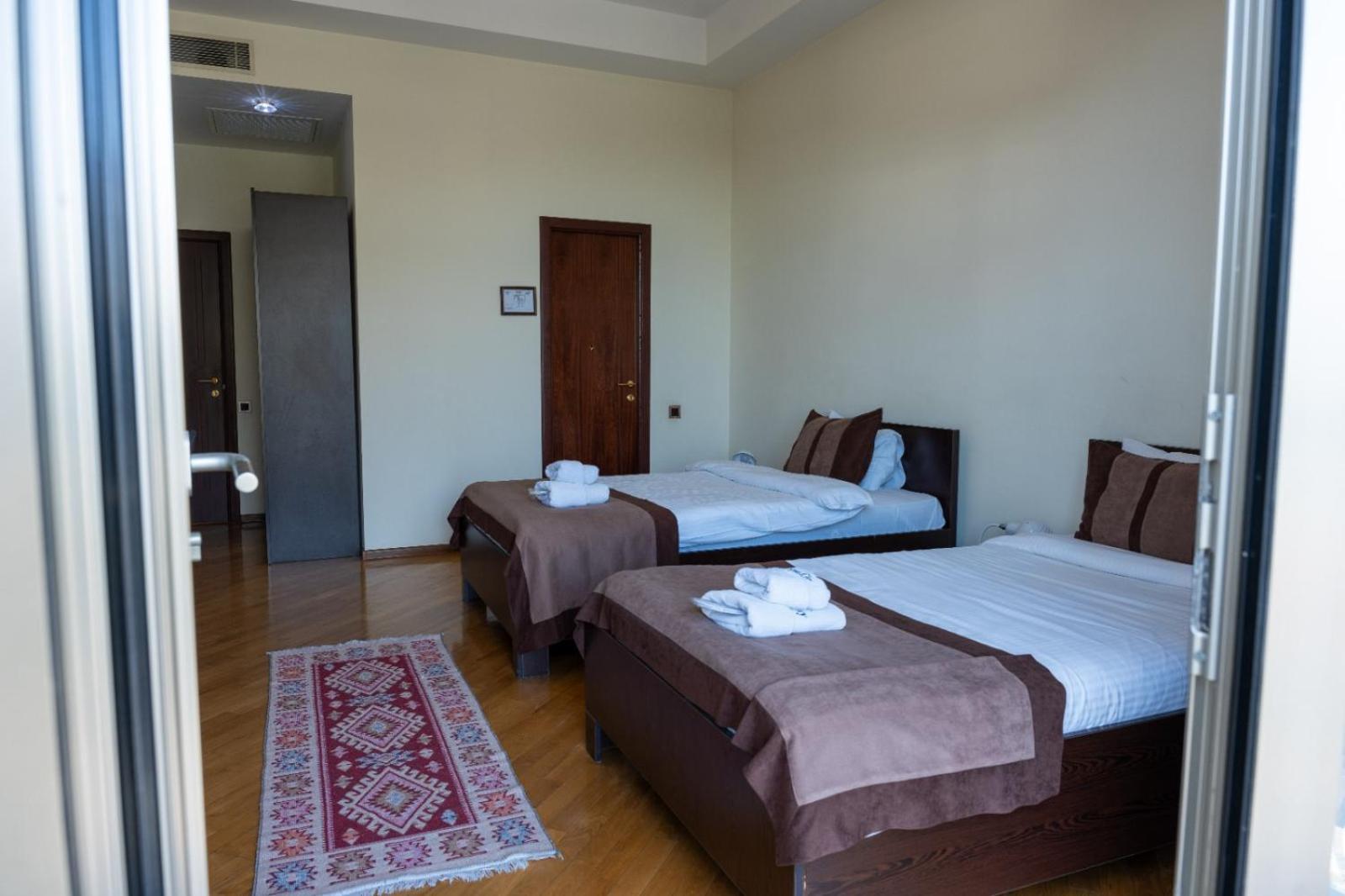 Green City Resort Hotel Baku Exterior foto